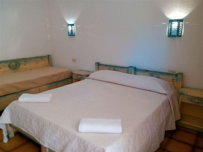 Bedroom 4, Hotel Oleandro, Cagliari