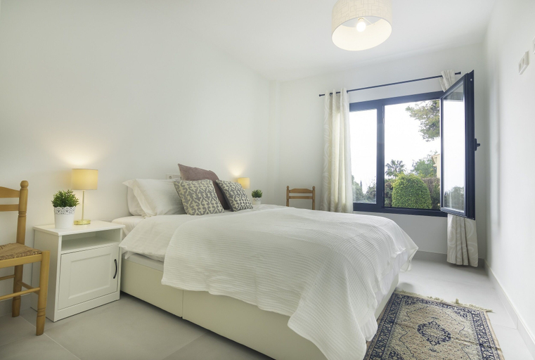 Bedroom 2, Wonderful Villa Near Beach, Málaga