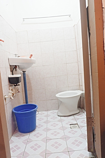 Bathroom 4, Magsaysay Hillside Resort powered by Cocotel, Magsaysay