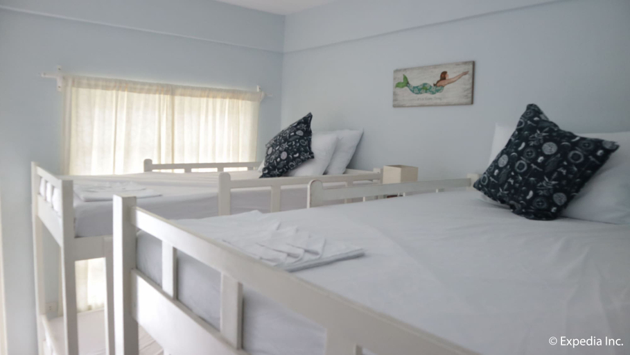 Bedroom 2, Oceana Lodge, Baler