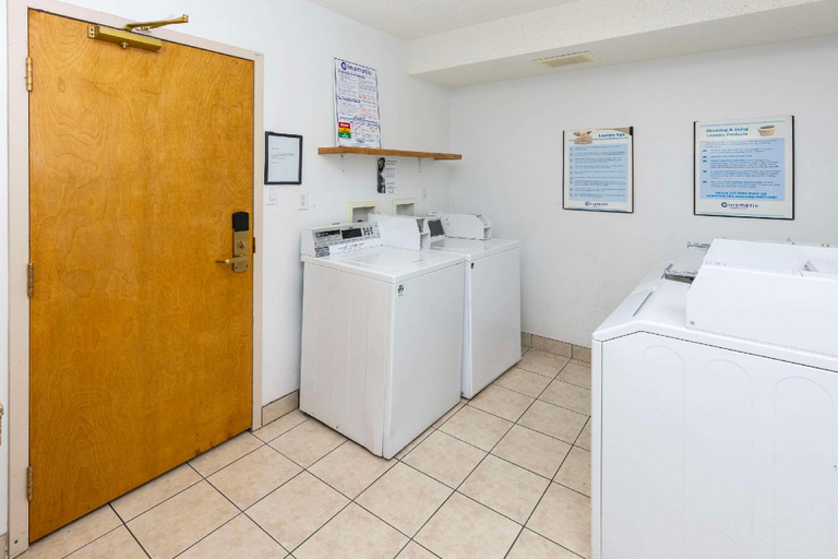 Others 3, Comfort Inn & Suites, Division No. 11