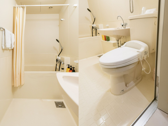 Bathroom 3, Hotel Charmant Nachi-Katsuura, Nachikatsuura