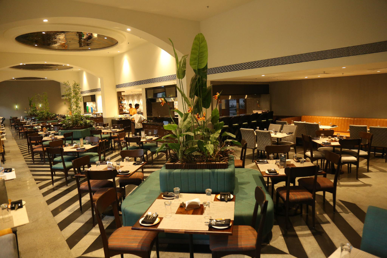 Food & Drinks 4, Lagoona Resort, Pune