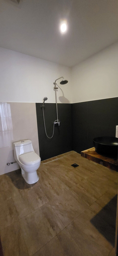 Bathroom 5, Seaview Mansion, Dalaguete