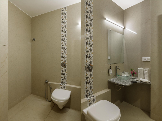 Bathroom 5, Hotel Crown, Ahmadabad