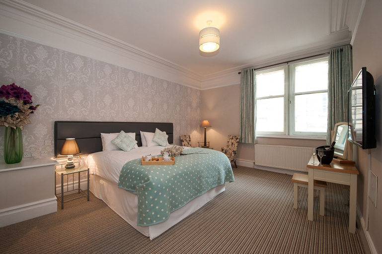 Bedroom 2, The Royal Hotel and Bar, Lancashire