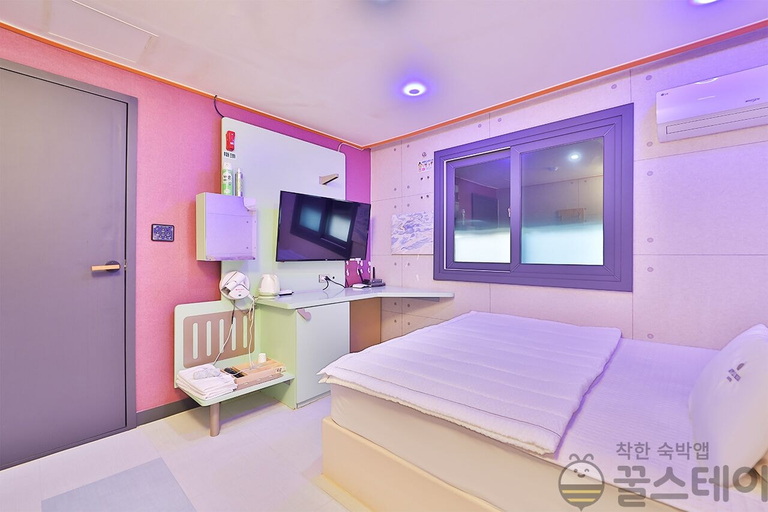 Bedroom 2, The Apple Hotel, Haeundae