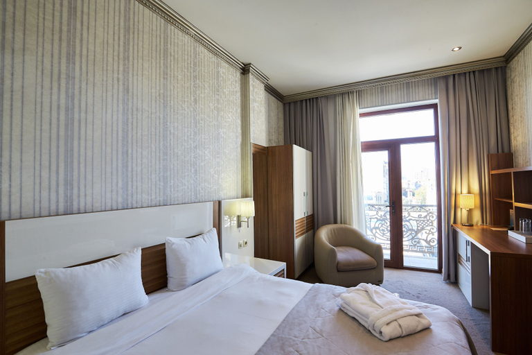 Bedroom 4, Boulevard Side Hotel, Baku