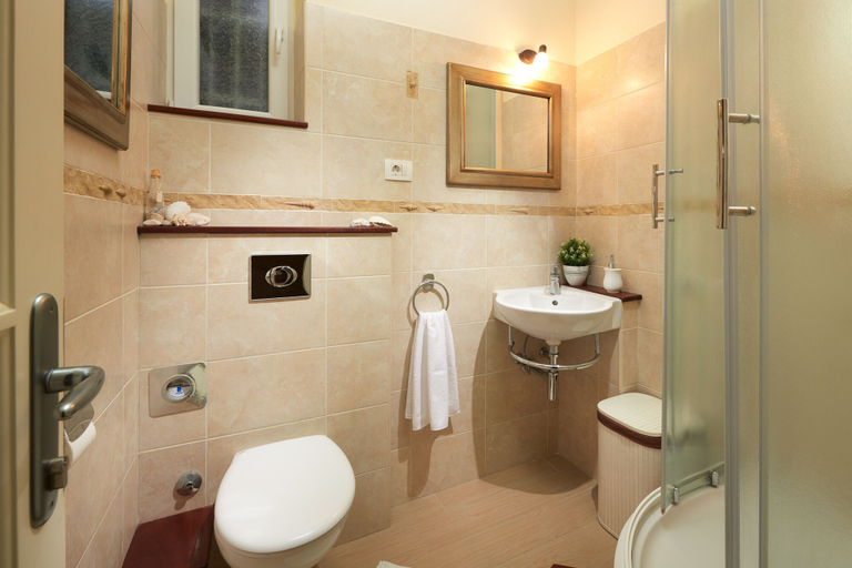 Bathroom 3, Sun Spalato Beach, Split