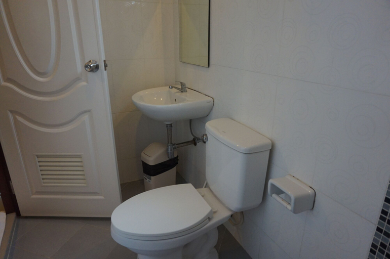 Bathroom 3, Somsamai Style Apartment, Muang Khon Kaen