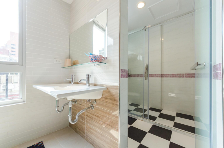 Bathroom 4, Princess & Elephant Hotel, Tainan