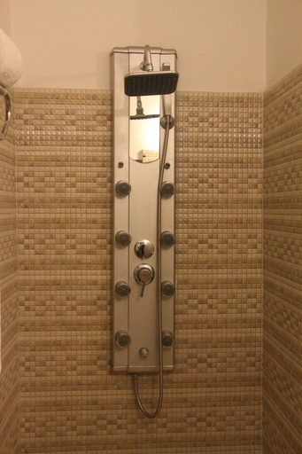 Bathroom 3, Hotel Dream Land, Hardwar