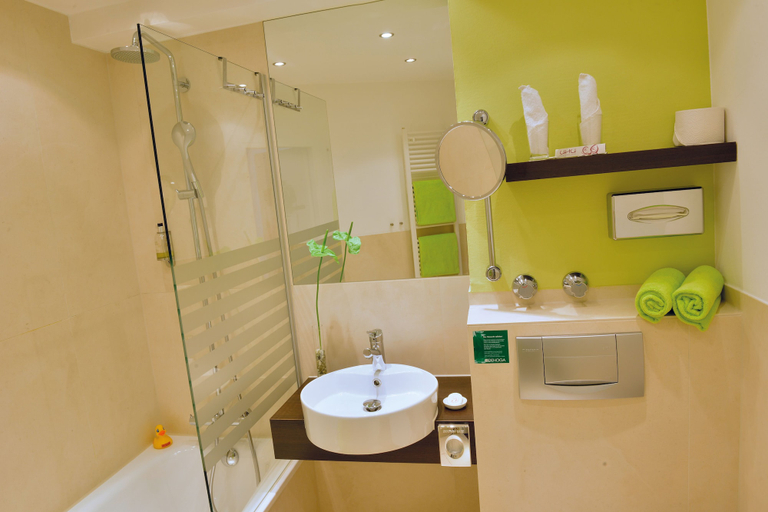 Bathroom 4, Hotel UHU Garni Köln, Köln