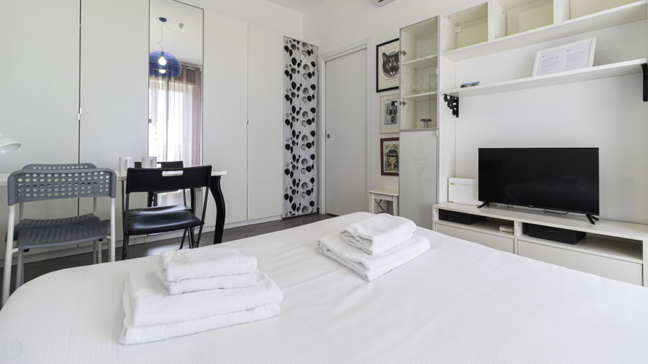 Bedroom 3, Italianway Comfort - Voghera 11 B, Milano