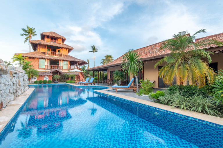 Swimming Pool 1