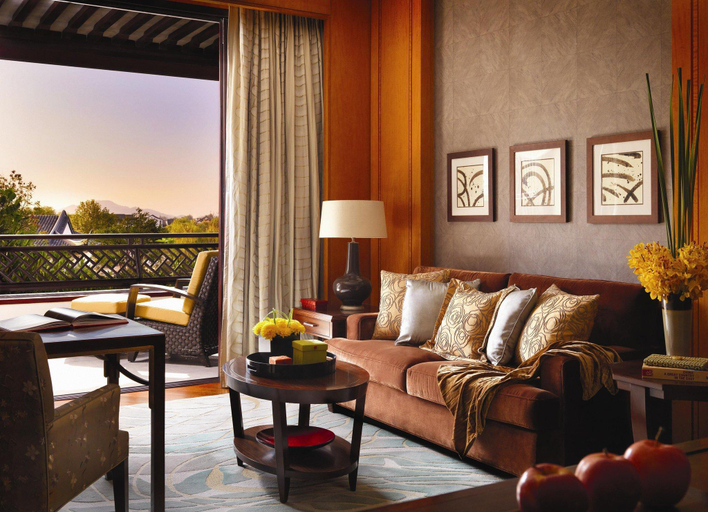 Public Area 5, Four Seasons Hotel Hangzhou at West Lake, Hangzhou