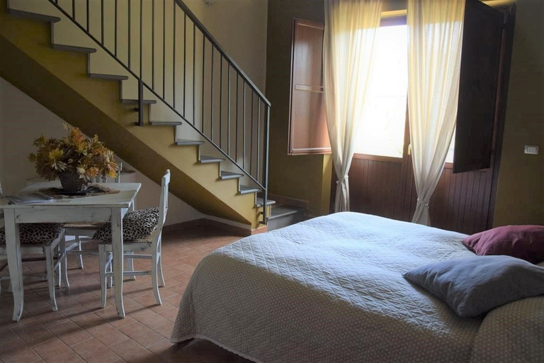 Bedroom 3, Bio Agriturismo Valle dei Calanchi, Viterbo