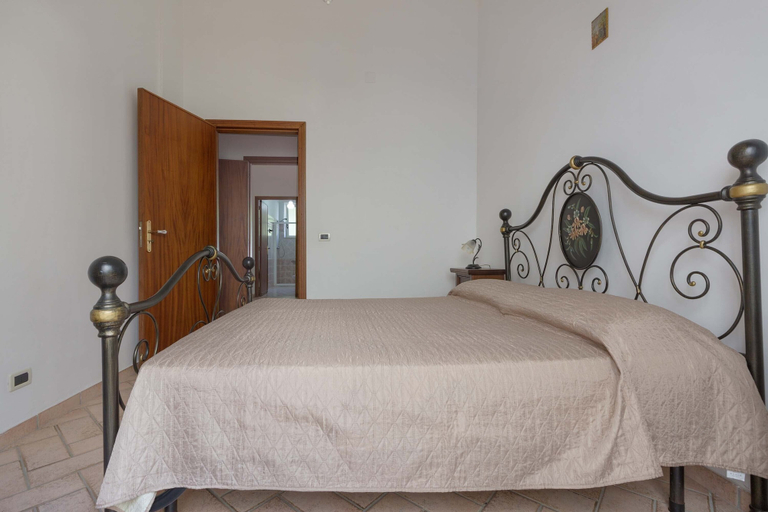 Room 4, 2344 Le Due Torri - Torre Piccola by Barbarhouse, Lecce