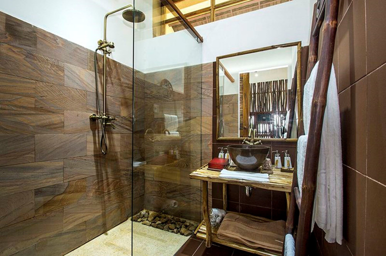Bathroom 5, The Island Lodge, Châu Thành
