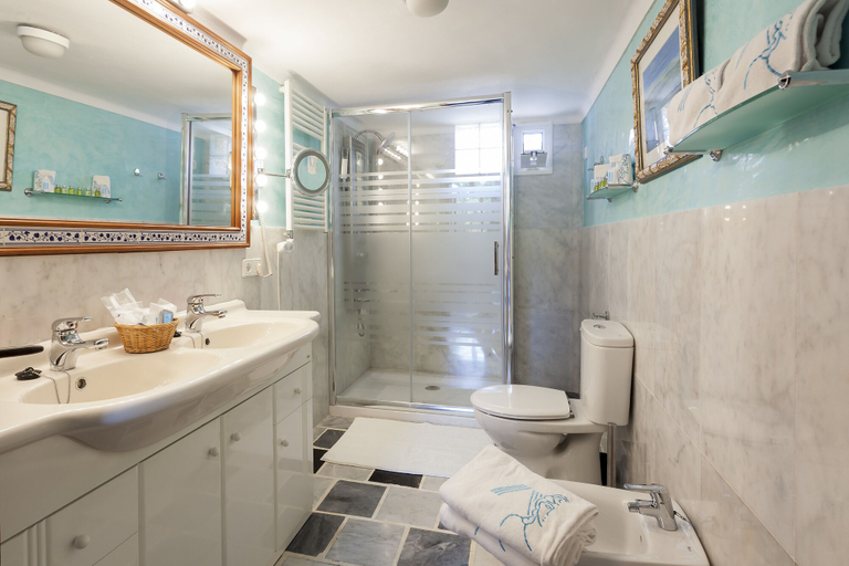 Bathroom 4, Es Revellar Art Resort - Adults Only, Baleares