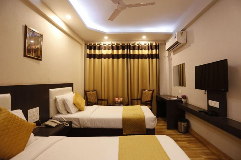 Bedroom 4, Paradise Ganga - A River Side Hotel, Garhwal