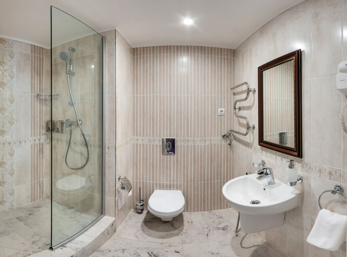 Bathroom 3, Art hotel Karelia, Sankt-Peterburg gorsovet