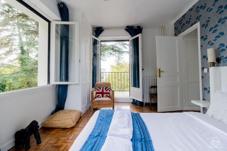 Bedroom 3, Domaine de Montmorency, Val-d'Oise