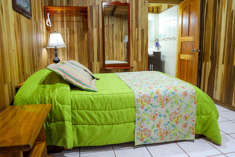 Bedroom 2, Los Pinos Cabanas y Jardines, Puntarenas