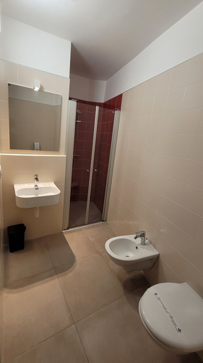 Bathroom 5, Ostello Olimpico Vicenza, Vicenza