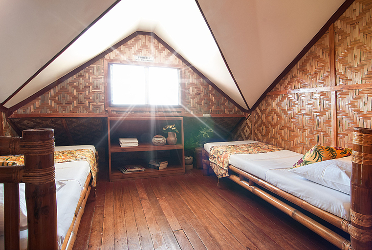 Bedroom 4, Sumisid Lodge, Moalboal