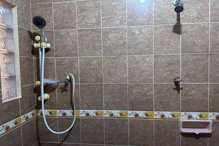 Bathroom 3, Channes Guest House Syariah, Bengkulu