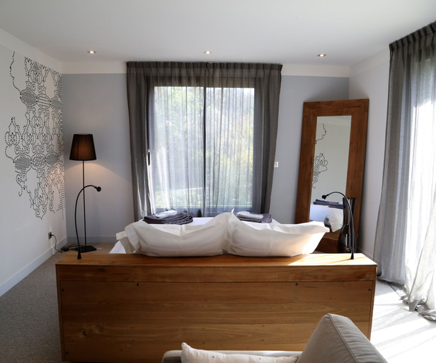 Bedroom 4, Domaine Rampale, Bouches-du-Rhône