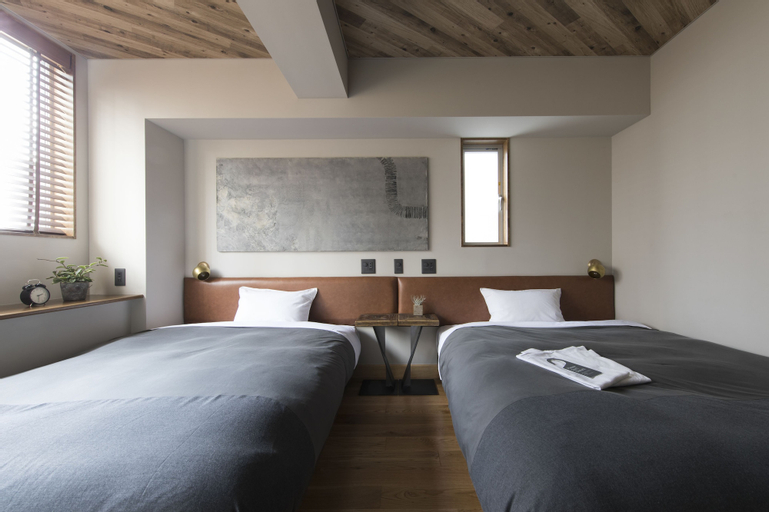 Bedroom 21