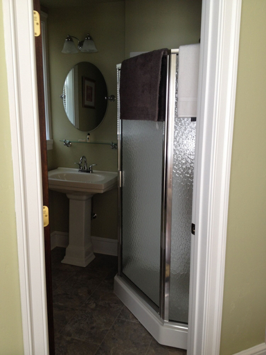 Bathroom 5, Red Lion Bed & Breakfast, York