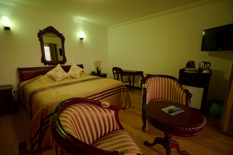Bedroom 3, Treasure Cove