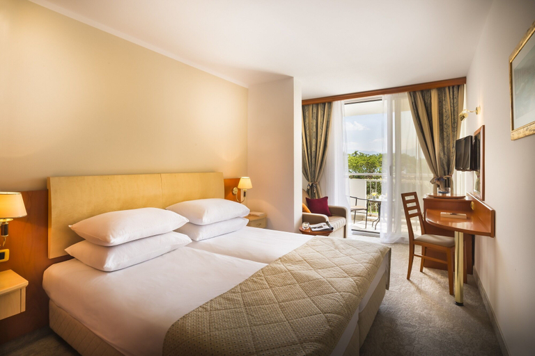 Bedroom 4, Sunny Baška Residence by Valamar, ex Zvonimir, Baška