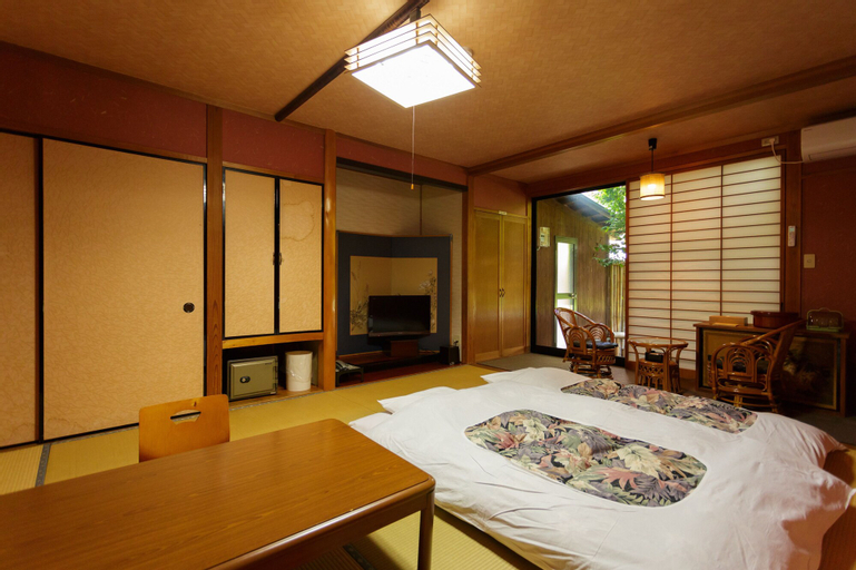 Bedroom 3, Yufuin Ryokan Nogiku, Yufu
