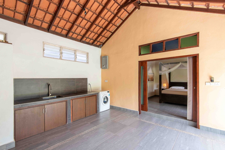 Dining Room 28