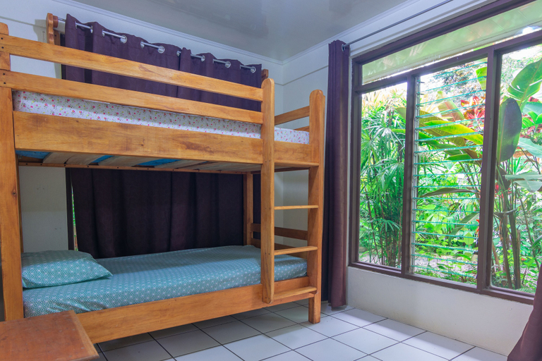 Bedroom 3, Santuario de Ranas Valle Azul, San Ramón