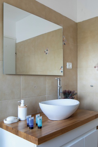 Bathroom 3, PORT CITY HAIFA BAT GALIM