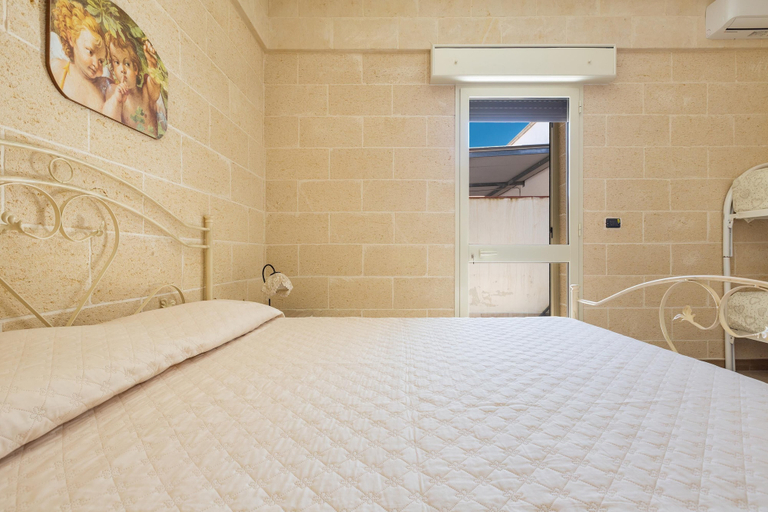 Room 3, 2775 Casa Biancomare by Barbarhouse, Taranto