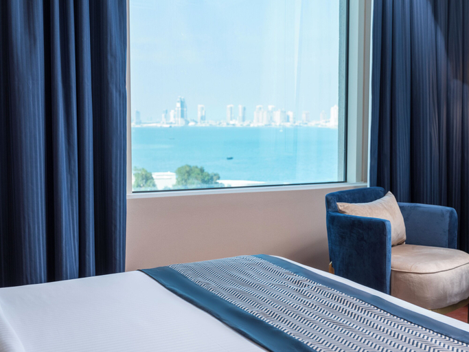 Bedroom 3, Retaj Al Rayyan Hotel, Doha