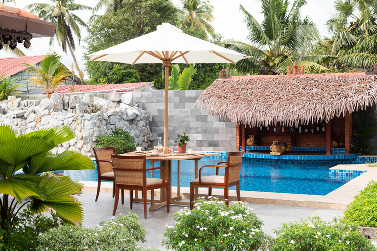 Swimming Pool 15