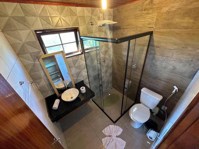 Bathroom 3, Alpha Ville Chalés, Lima Duarte