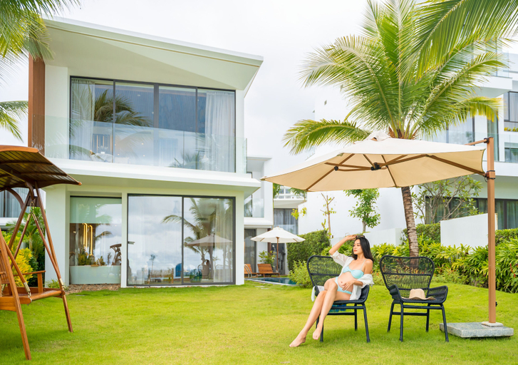 Exterior & Views 2, Wyndham Royal Beachfront Resort & Spa Hoi An Danang, Da Nang
