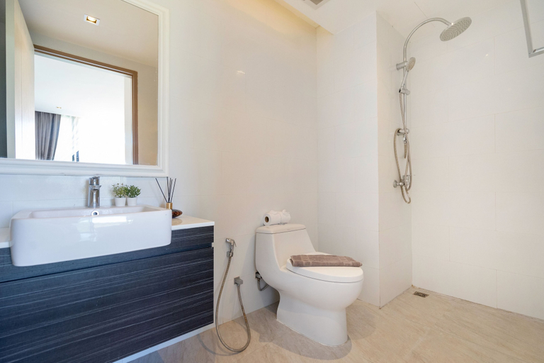 Bathroom, Condo Viva Patong A703 Freedom Beach, Phuket Island