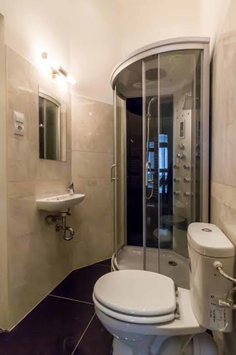 Bathroom 3, Pelicanstay at Riverside Danube, Budapesti