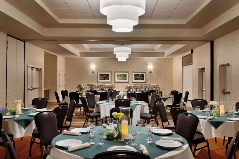Food & Drinks 5, Hilton Garden Inn Medford, OR , Jackson
