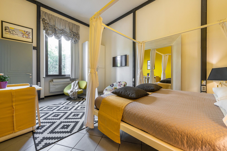 Bedroom 3, Snob Luxury Suite, Cagliari