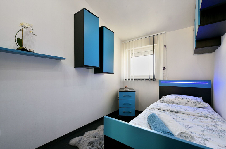 Bedroom 2, House 1971, Fažana
